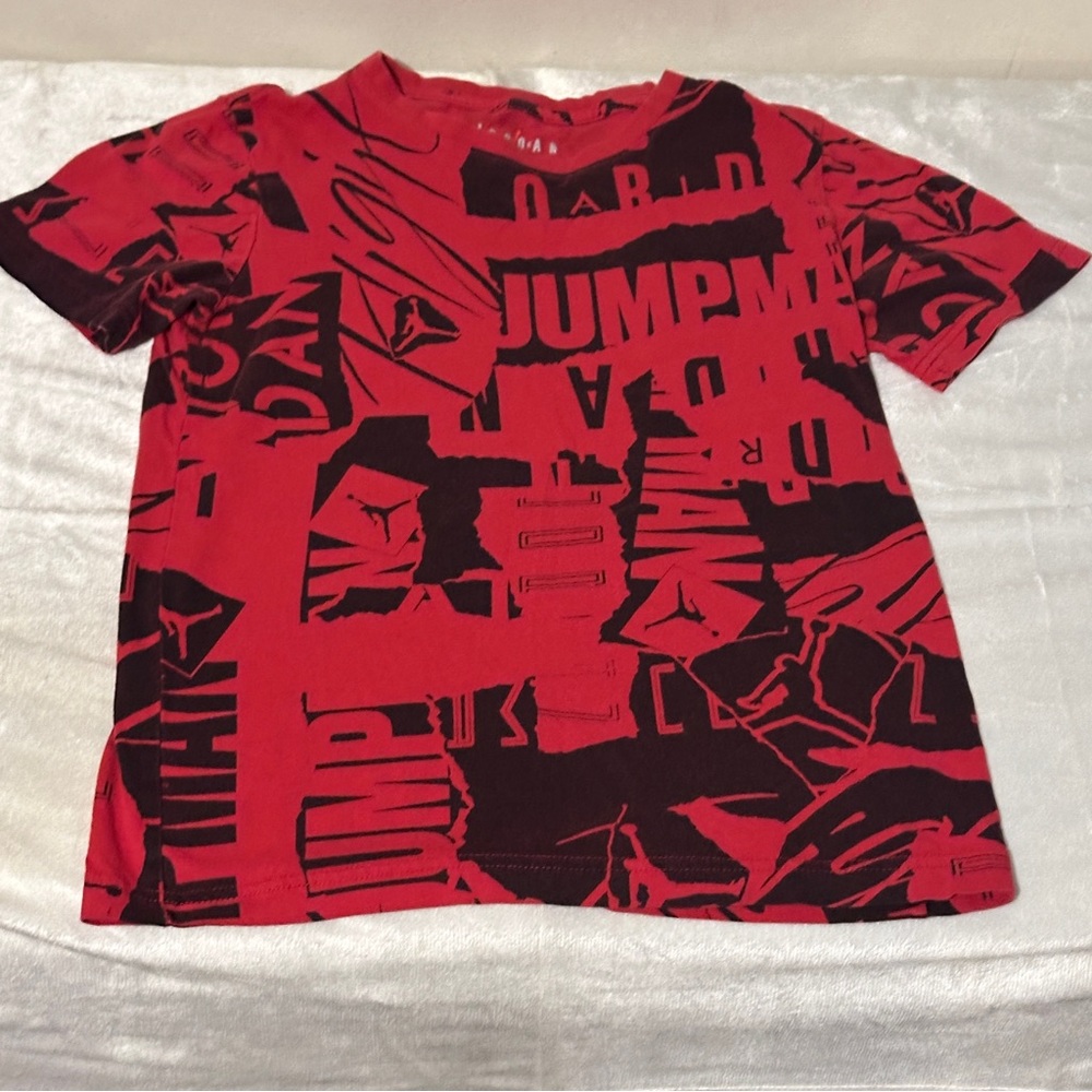 Nike Air Jordan t-shirt youth Medium Jump Man
